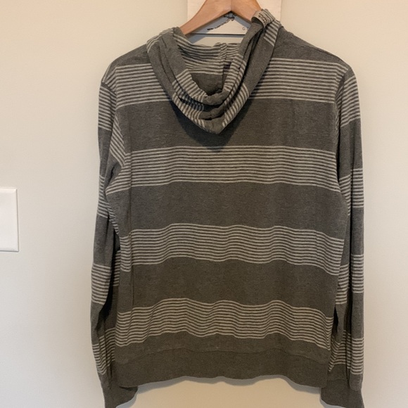 Small striped lrg hoodie - Picture 3 of 3